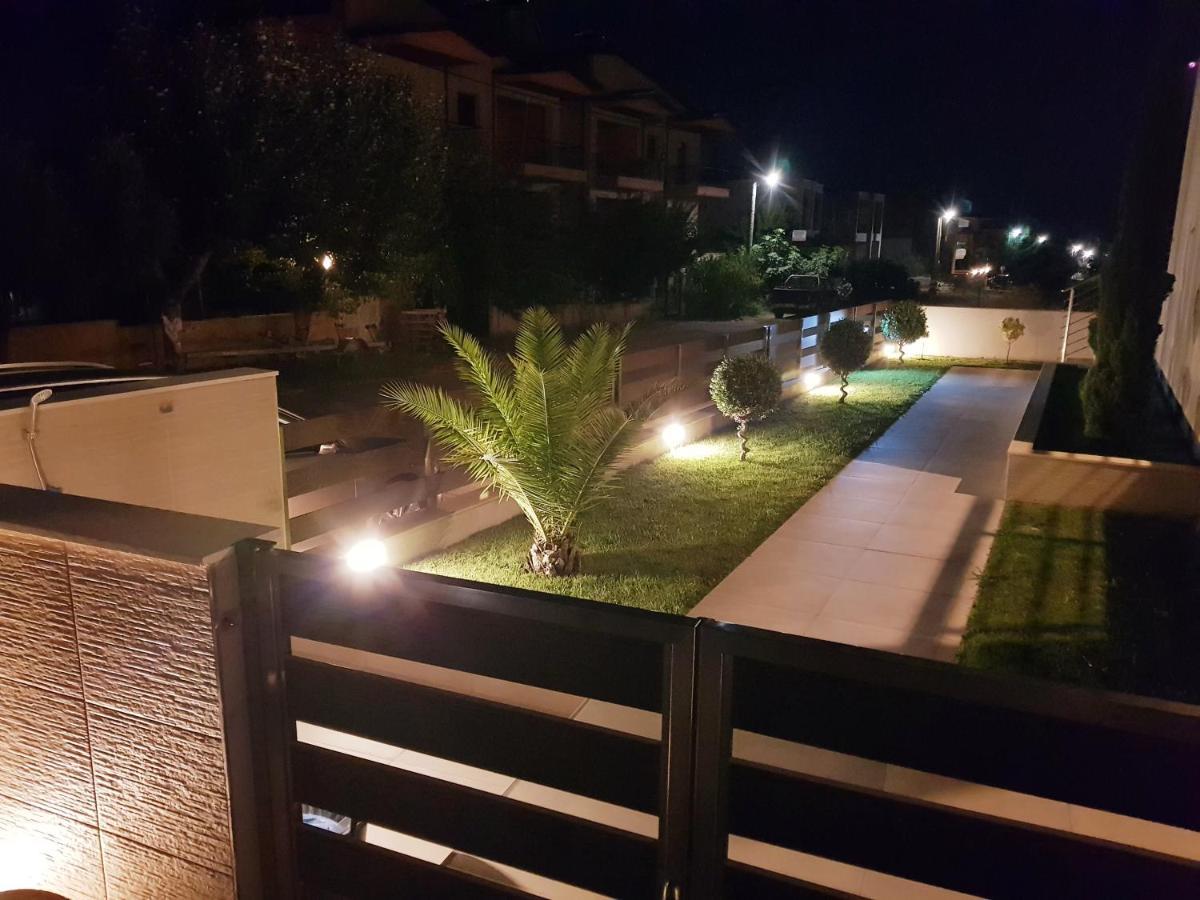 Sithonia Suites Luxury 2 Beds Studio, Semi-Ground Floor Nikiti  Exteriér fotografie