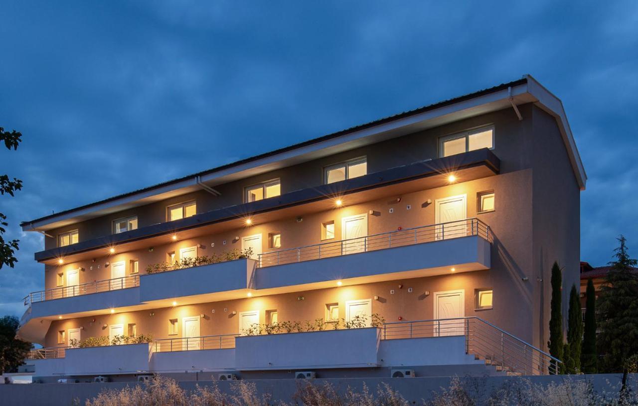 Sithonia Suites Luxury 2 Beds Studio, Semi-Ground Floor Nikiti  Exteriér fotografie